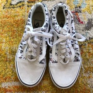adorable floral print vans
